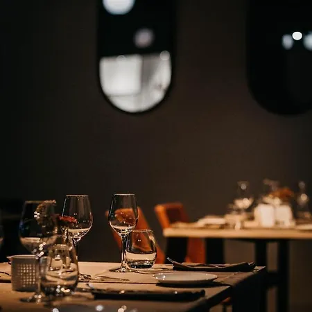 Wivel Hotel