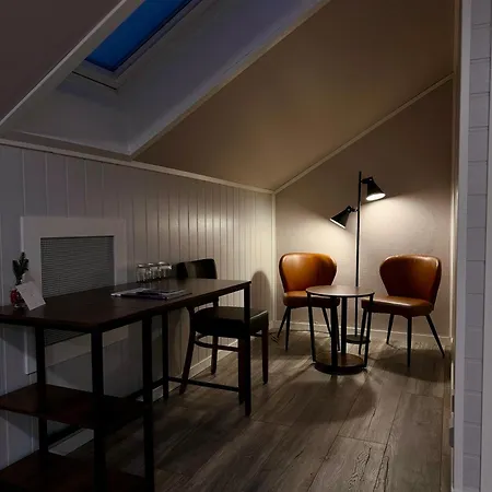 Hotel Wivel 3*
